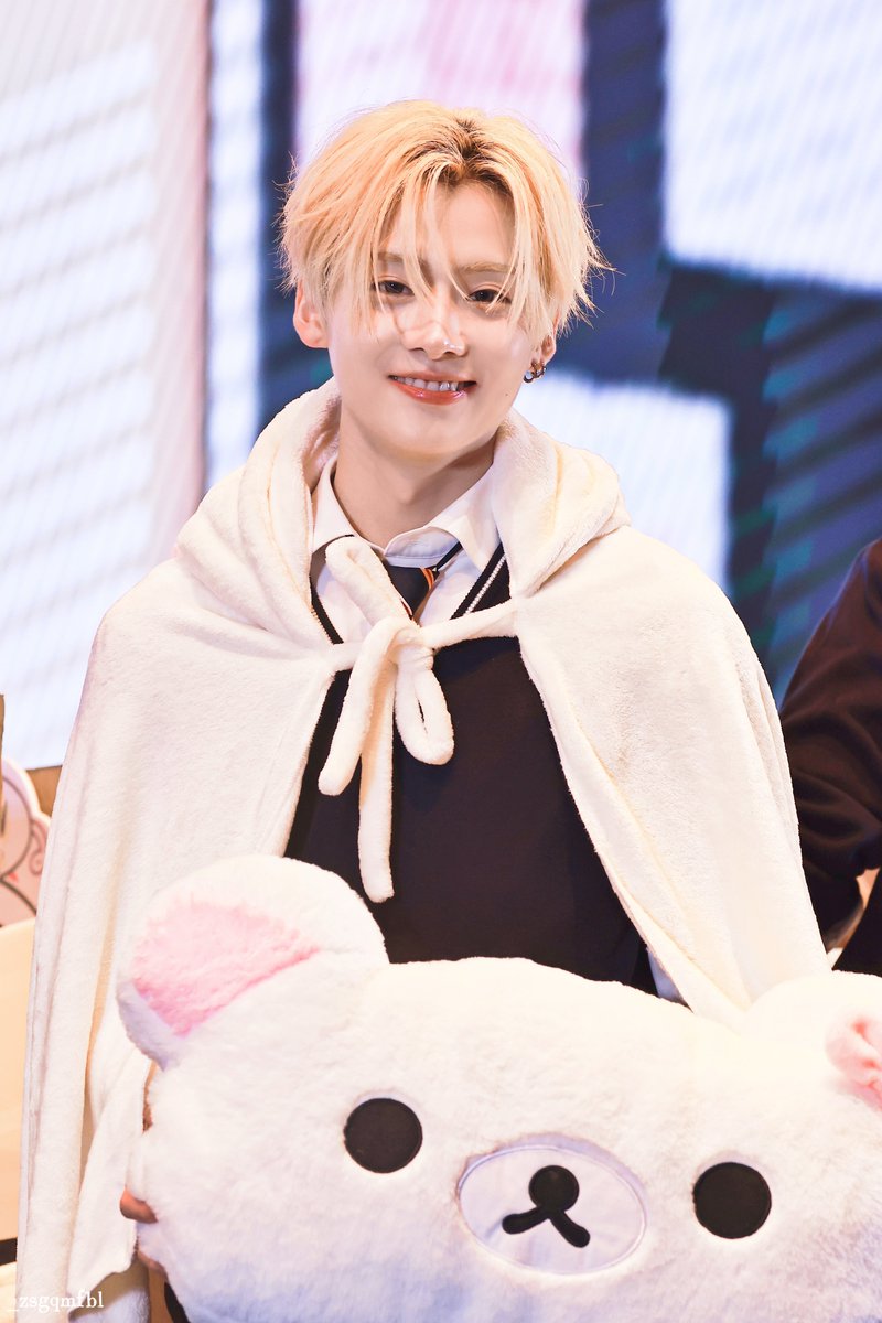 zsgqmfbl tweet media