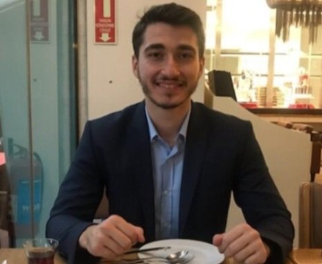 mustafaonsel's tweet photo. Başta can oğlum @manas_onsel ile değerli savunmanlarım @buluttramazan, Ziya Kara, Yurdakan Yıldız ve @av_msarikaya olmak üzere, tüm savunmanların (avukatlarımızın) gününü tebrik ediyorum! https://t.co/K9r5mGONEg
