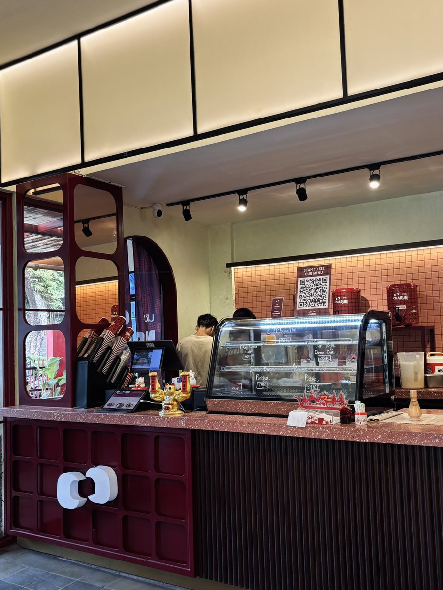 akuncapekkecap tweet media