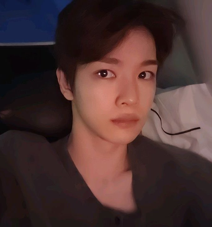 : หัวเราะอะไร

เปล่า พี่หลับน่ารักดี

: ไม่ต้องมาแกล้งพี่เลยบิ๊ก