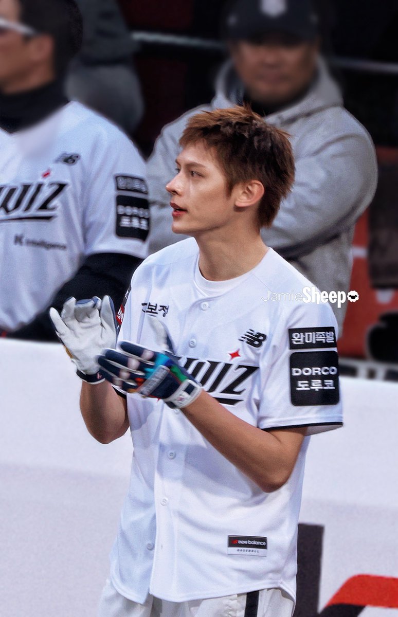 JamieSheep tweet media