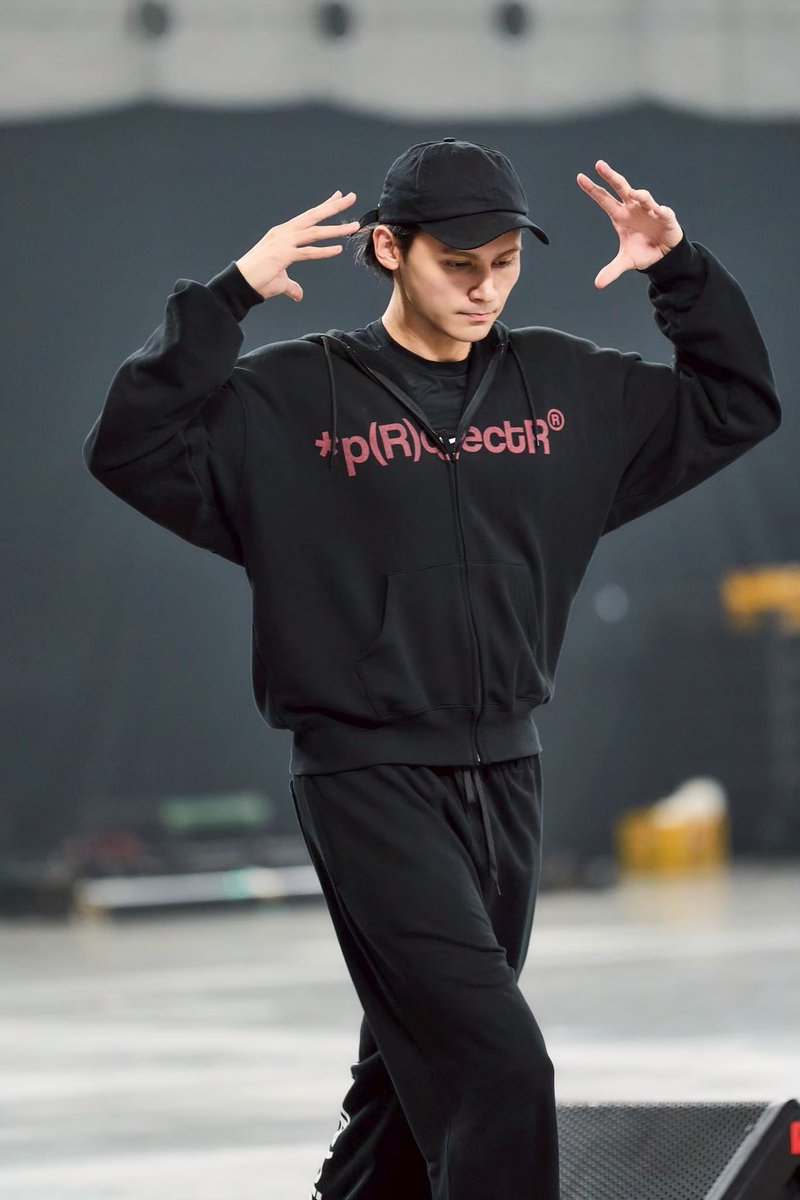 *p(R)ojectR®︎_official tweet media