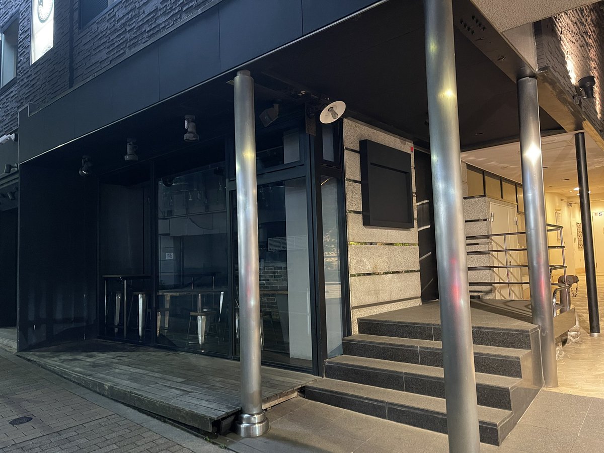 るくは tweet media