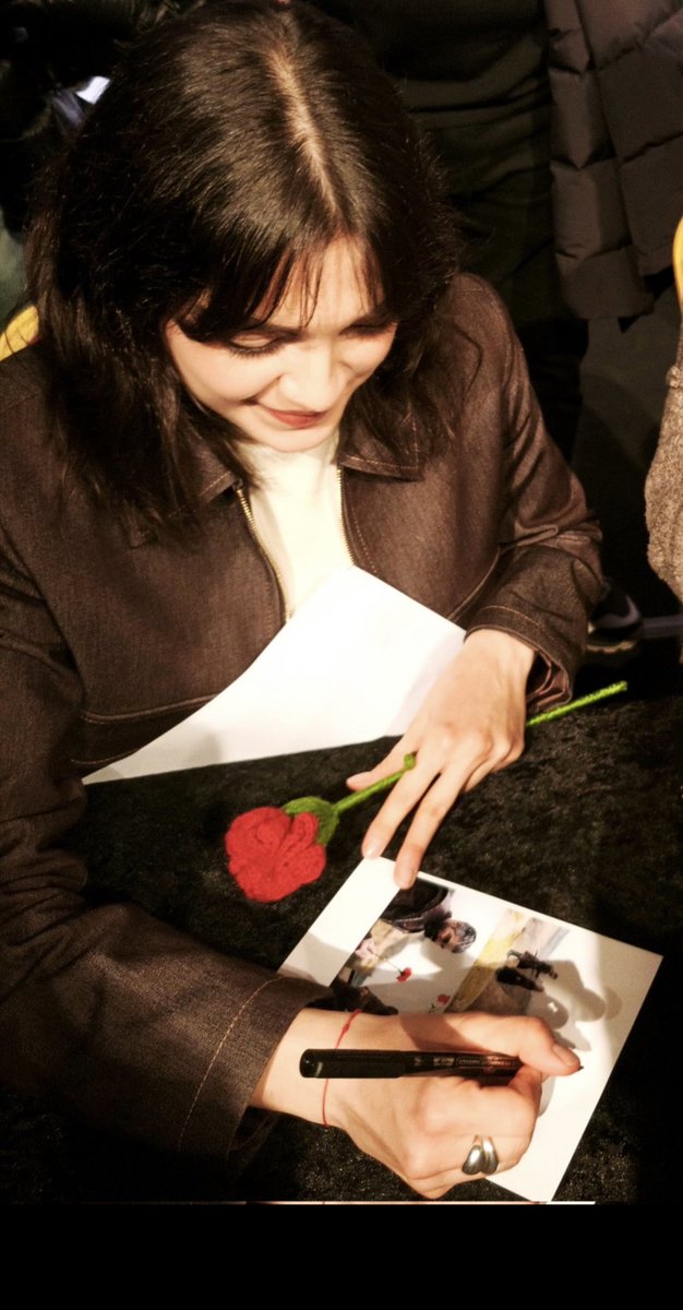 Cemru_Core🦋 tweet media