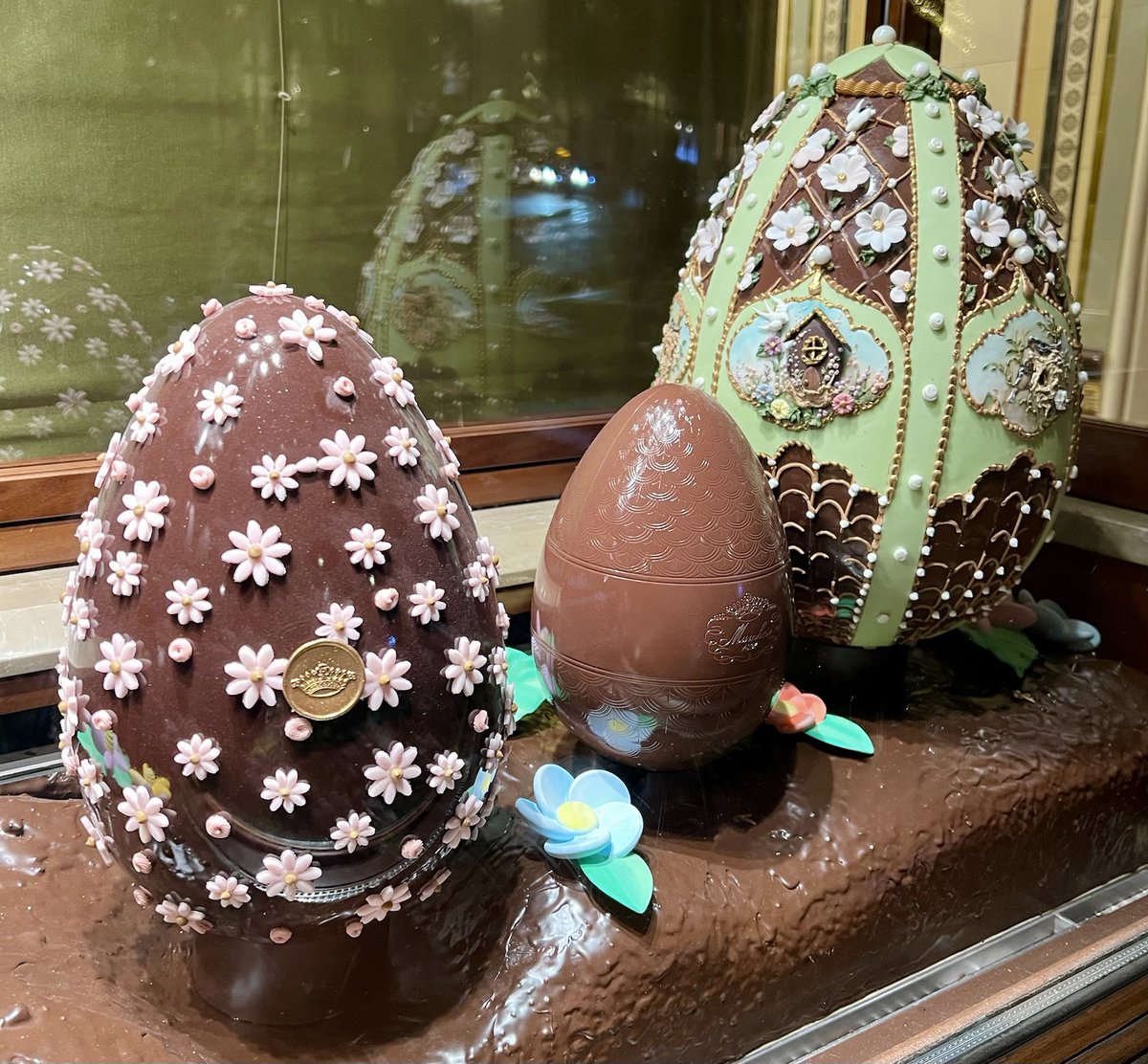 PreciousMuir's tweet image. 🍫🐣Happy Easter for those that celebrate, have a wonderful holiday🐰🍫

#HappyEaster  #EasterSunday #BankHolidayWeekend  #Easter