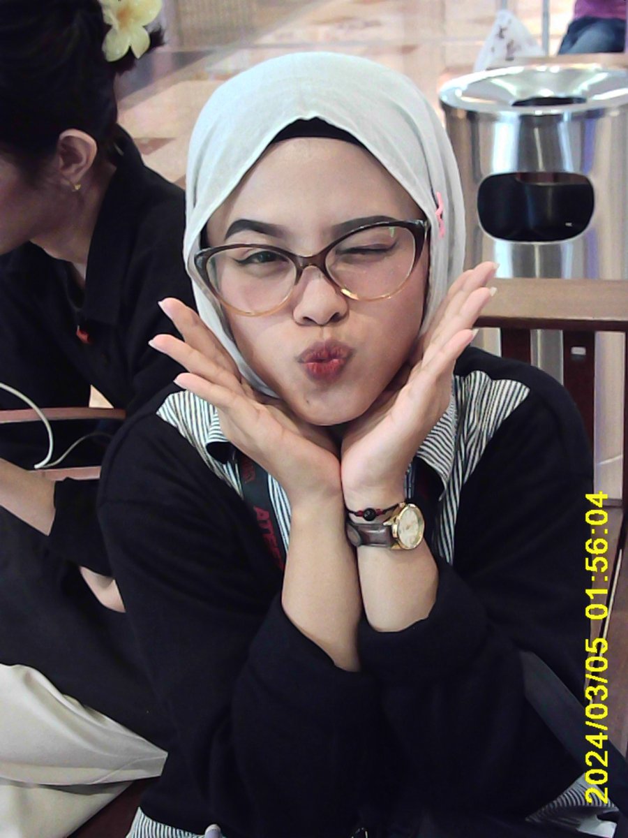 ᕱ pearls ᕱ tweet media