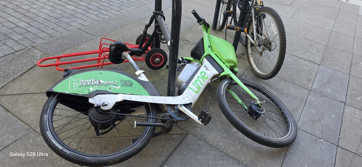 Dickie Arbiter LVO 🇬🇧 tweet media