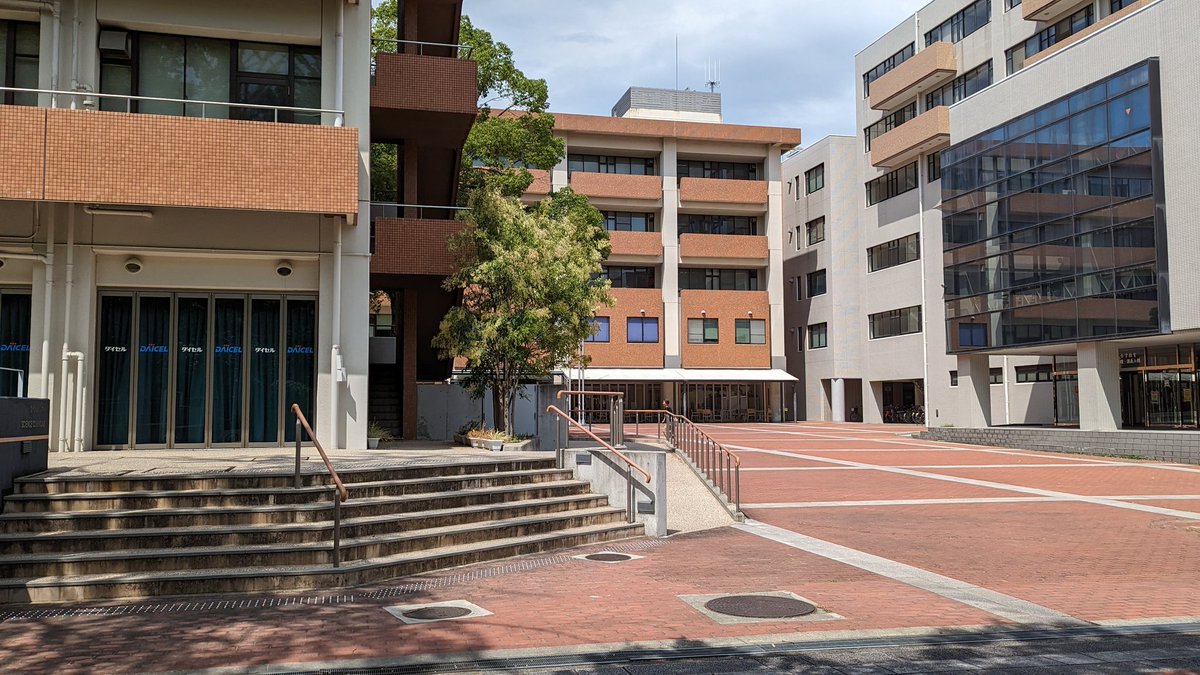 けぇしい tweet media