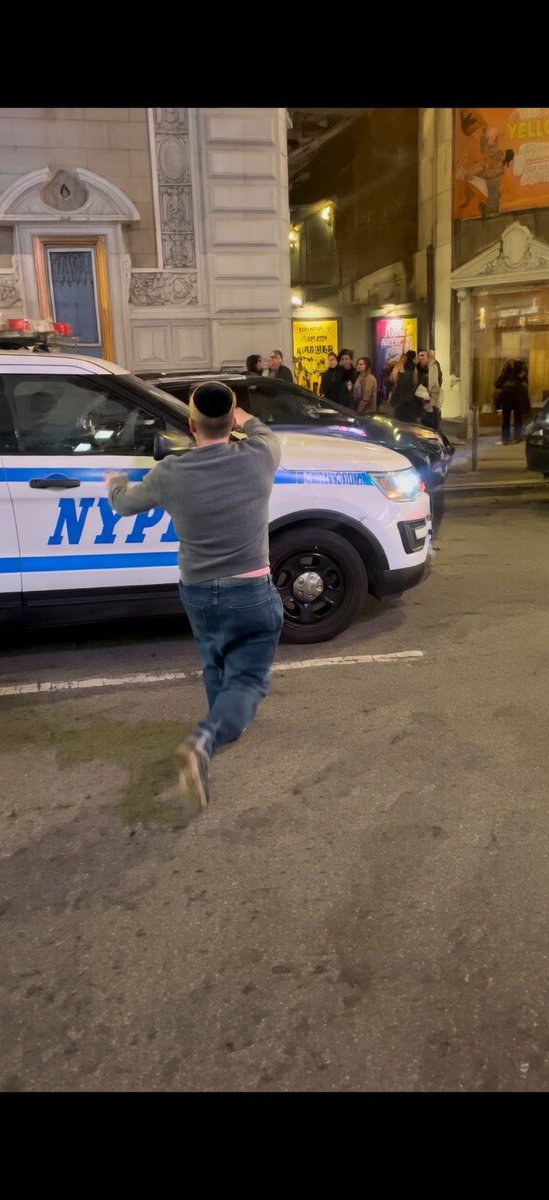 Muslim 🕋🇸🇦 3 3 24🔻17 12 10🔻 3 7 13 🔻 8 12 24 tweet media