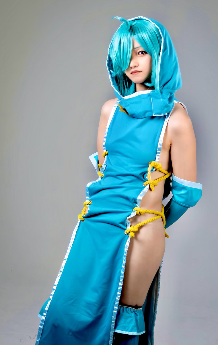 びすこ tweet media