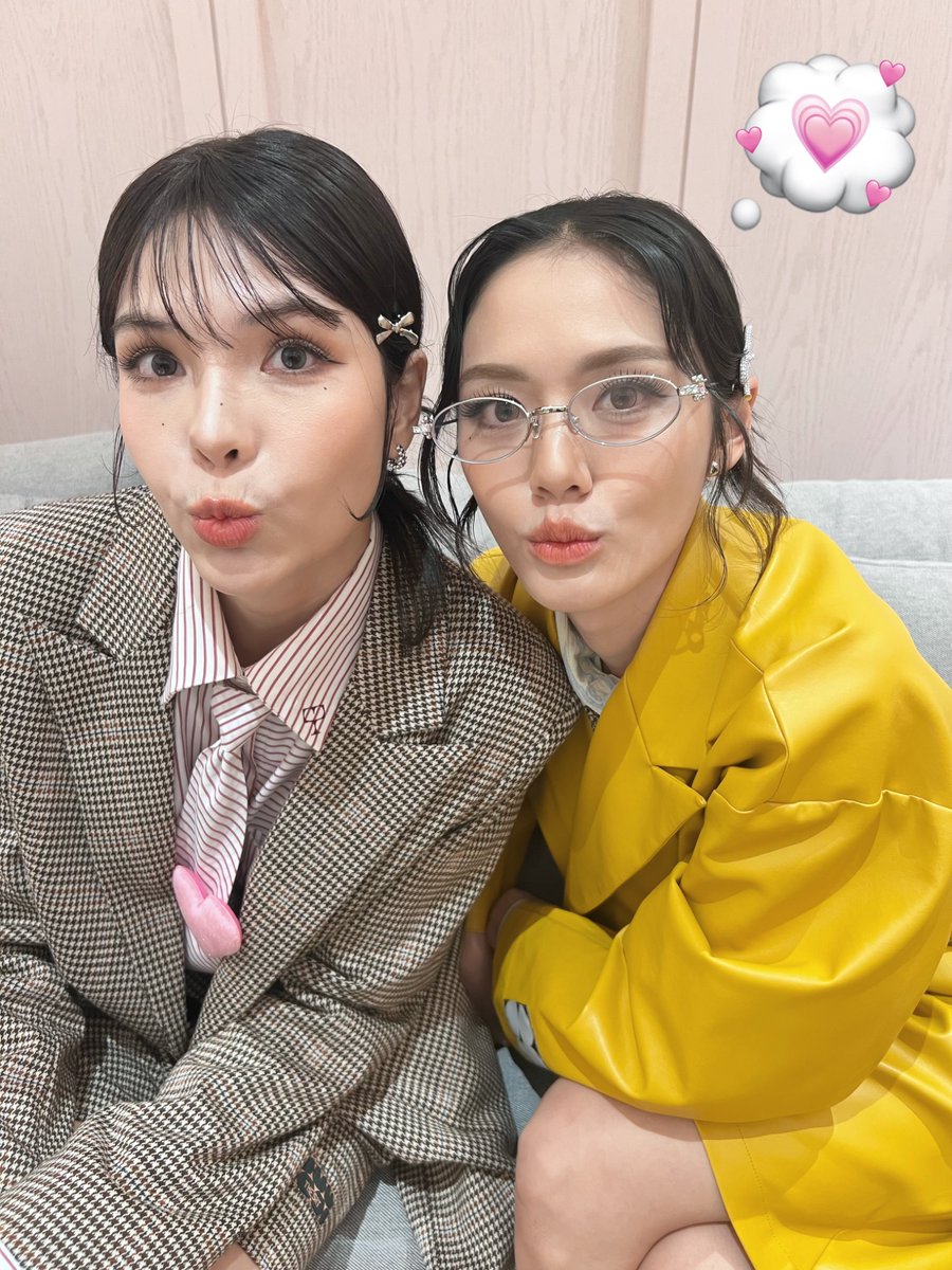 Hometown Romance tweet media