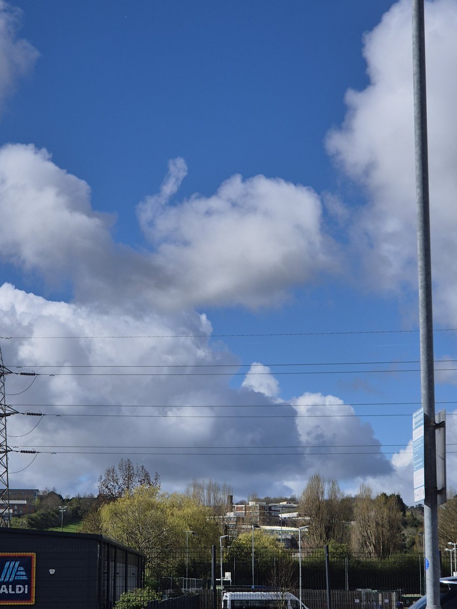 Andy Roberts tweet media