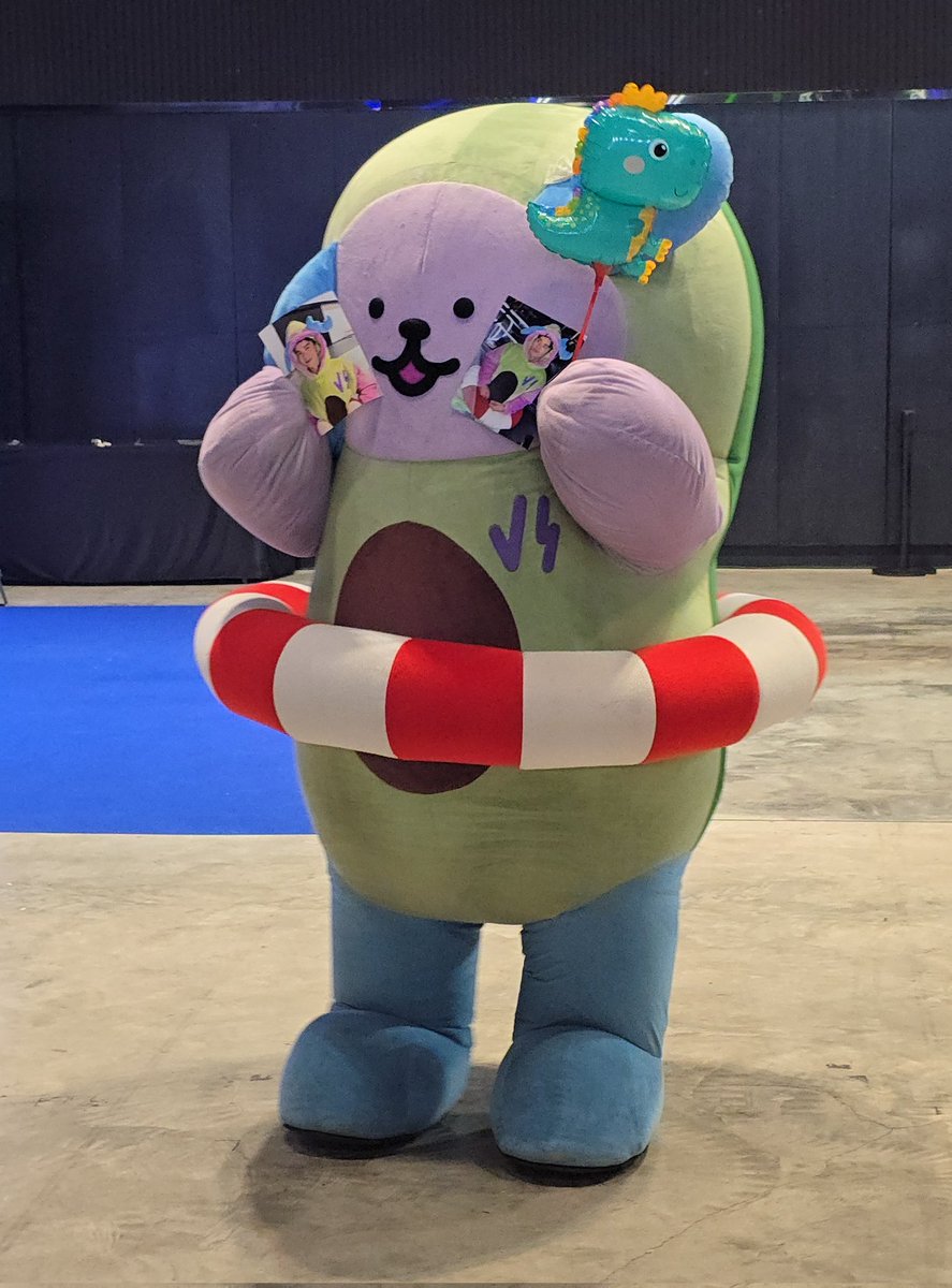 วิตามินsea ᗢ ⋆͛ tweet media