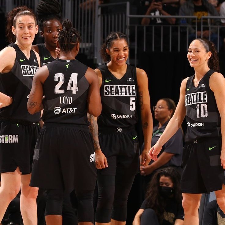 ʀᴏᴏᴋɪᴇ 👻 tweet media