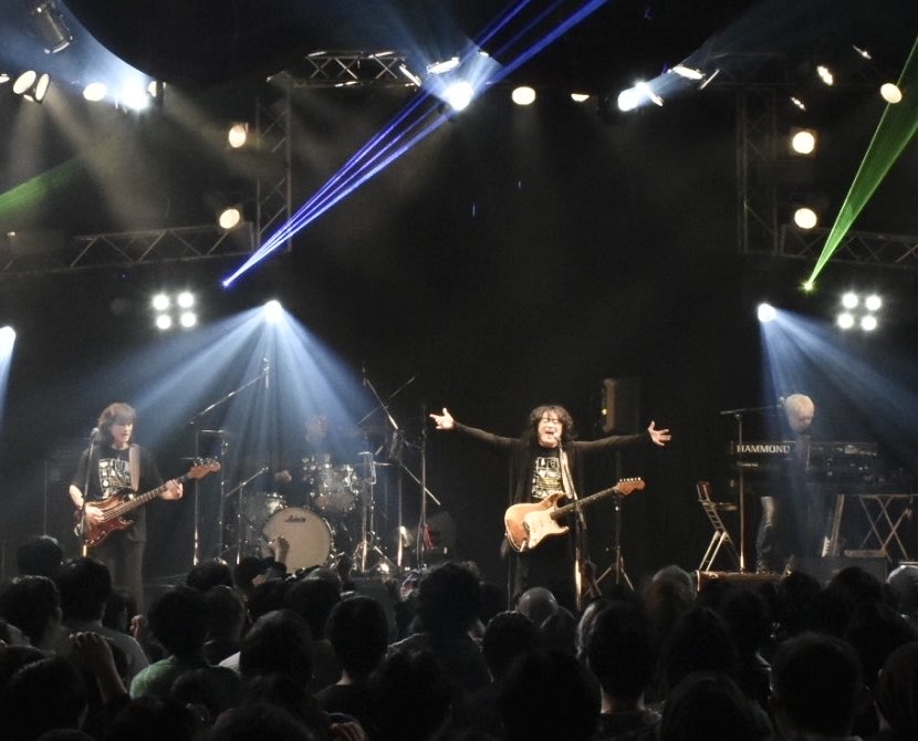 750fTetsuro's tweet photo. 昨日は福山芳樹、福山大百科ツアー東京公演、応援ありがとうございました!
雨の新宿、沢山のお客様に来ていただきました!色々あったけど、ライブってやっぱいいよね!関西シリーズもよろしくお願いします!
#福山芳樹
#麻生祥一郎
#PONchan
#てつろう https://t.co/hk832Tk4EZ