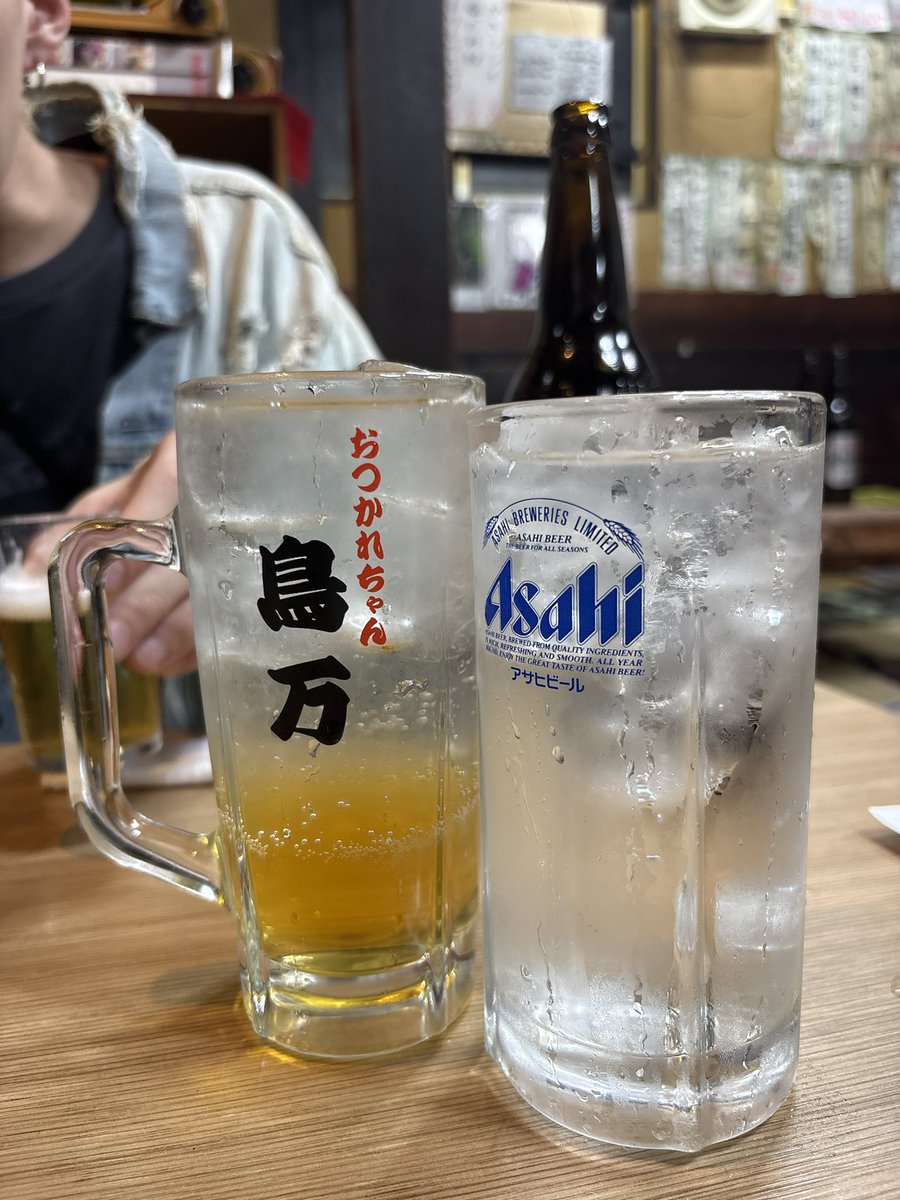 カクニ tweet media