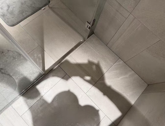 るな。 tweet media