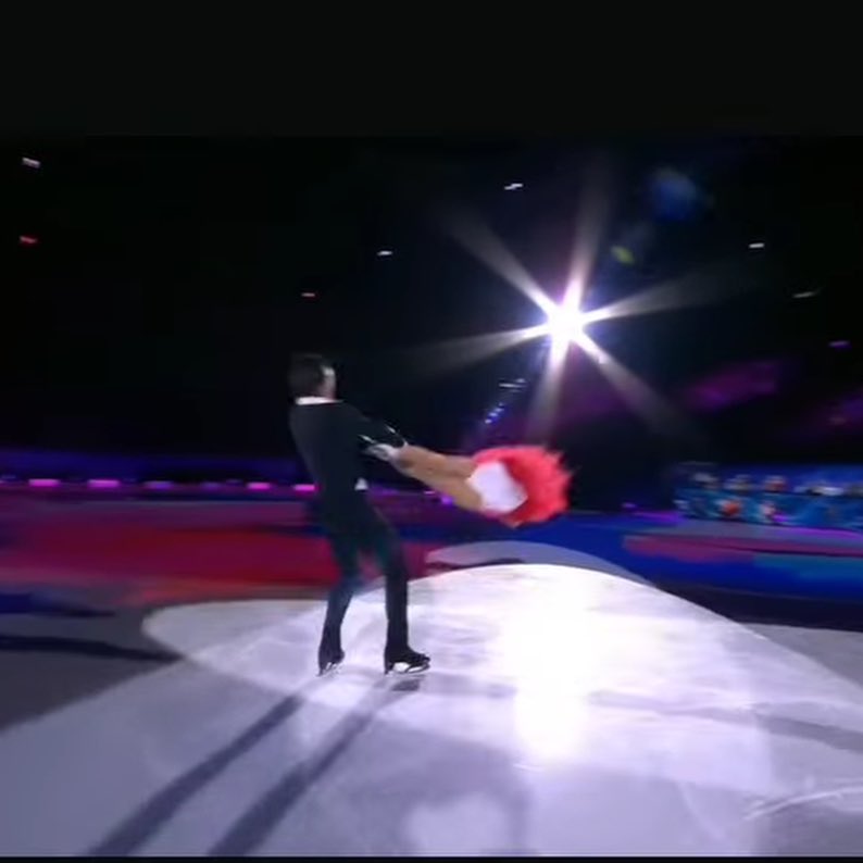 я hater tweet media