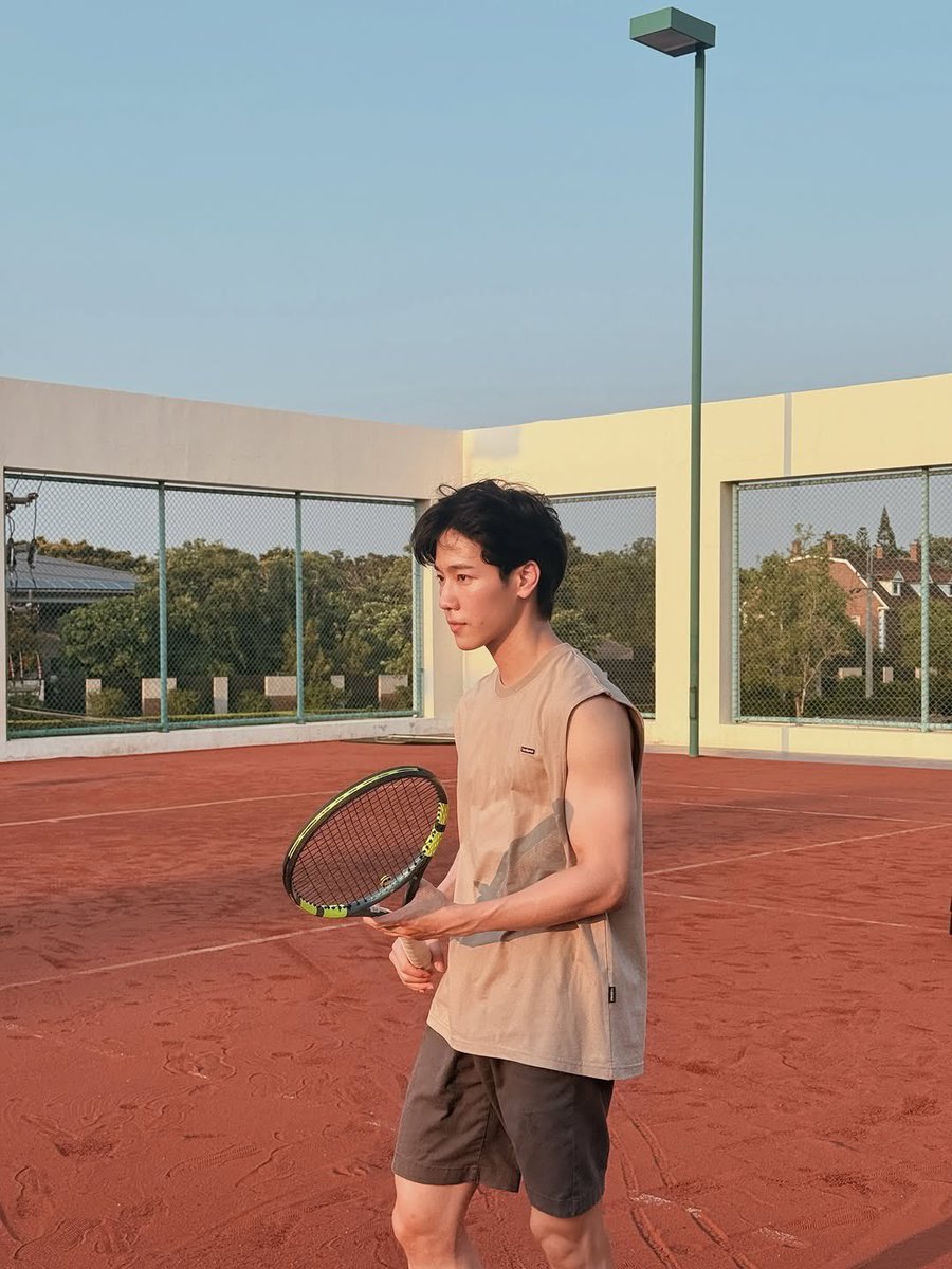 Theory of YinWar tweet media