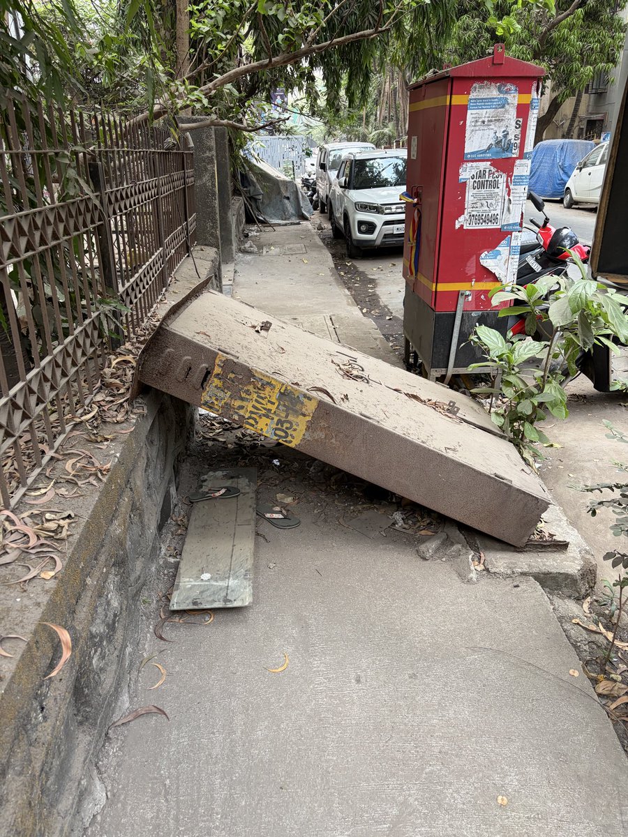 Hello <a href="/mybmc/">माझी Mumbai, आपली BMC</a> and <a href="/MTNLMbiOfficial/">MTNL Mumbai Official</a>,

This old non-working junction box at Vikhroli has taken over the footpath.

Kindly remove.

Location: Atmaram Surve Marg, Vikhroli East
GPS: 19.11469° N, 72.93539° E