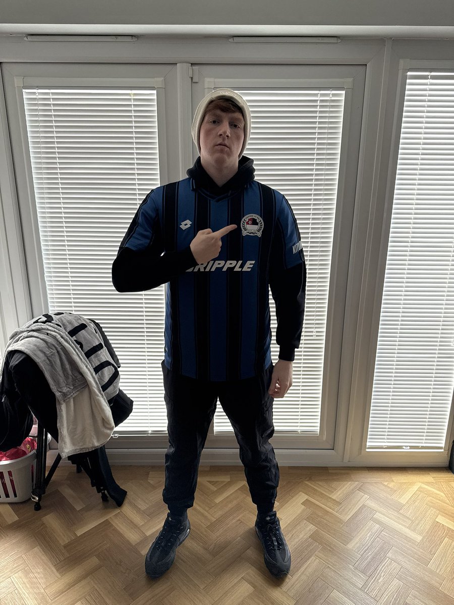 angryginge tweet media