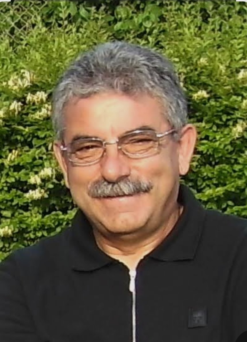 Quando sento parlare di #ligas e il mio pensiero va sempre a lui😎 
<a href="/Lucaargentero/">LUCA ARGENTERO</a>