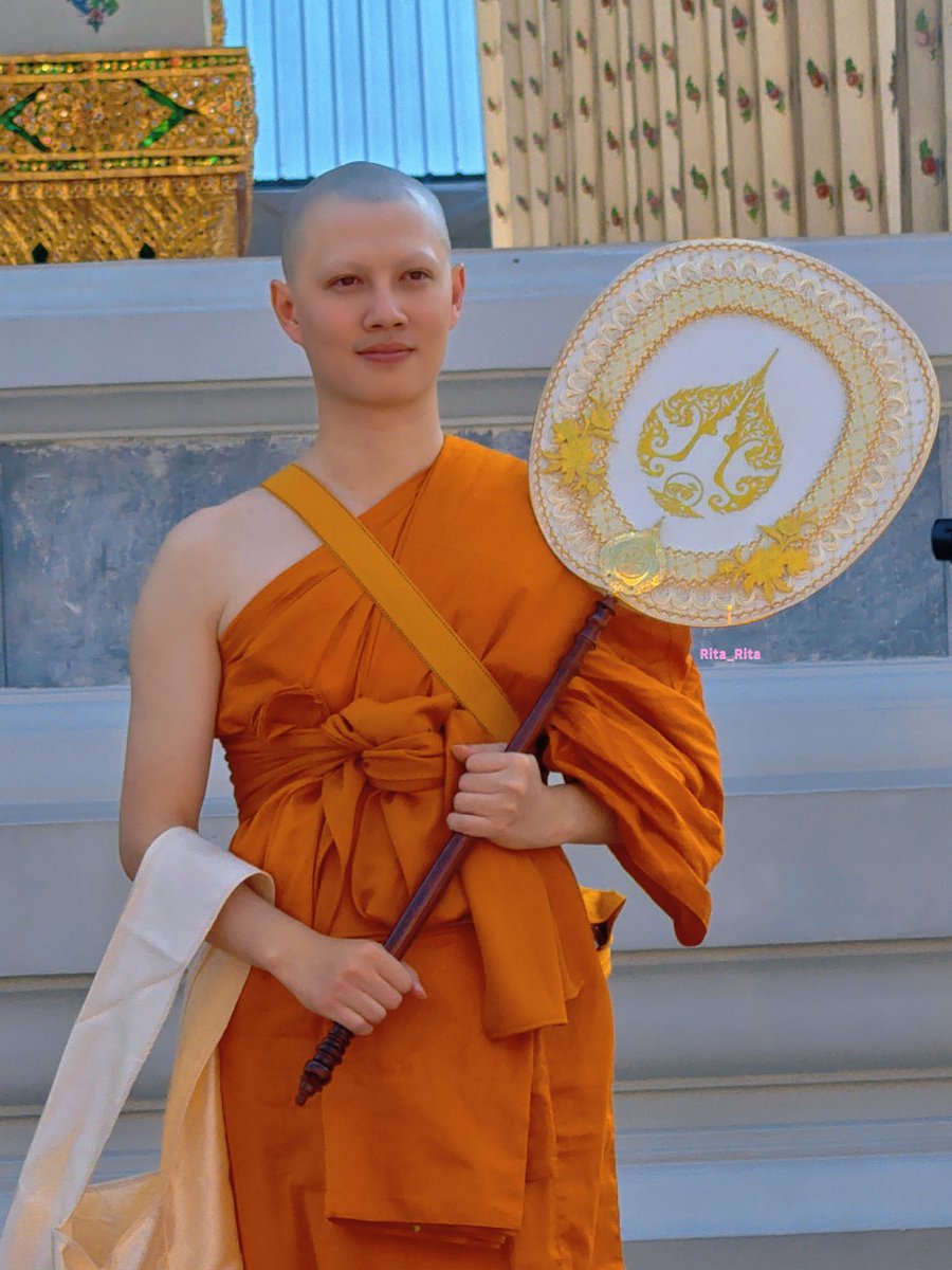 Rita_Rita1403's tweet photo. อนุโมทนาบุญด้วยคร้าบพระเบนซ์ 🙏🤍🛕

@BENZALERT #BENZALERT  #แบตเตอรี่ของอเลิ๊ต https://t.co/BbfjCihLSe
