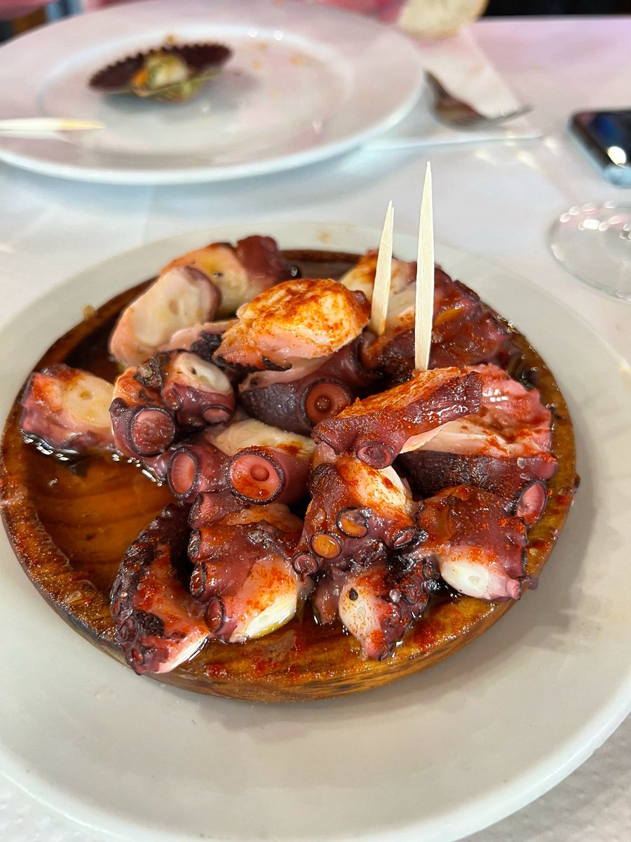 Alfonso C. Suárez tweet media