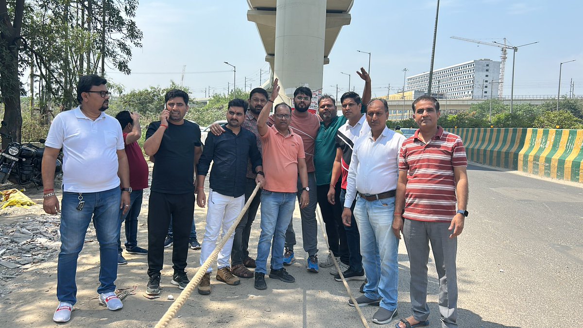 Sameer Bhardwaj #जय_भारत🇮🇳 tweet media