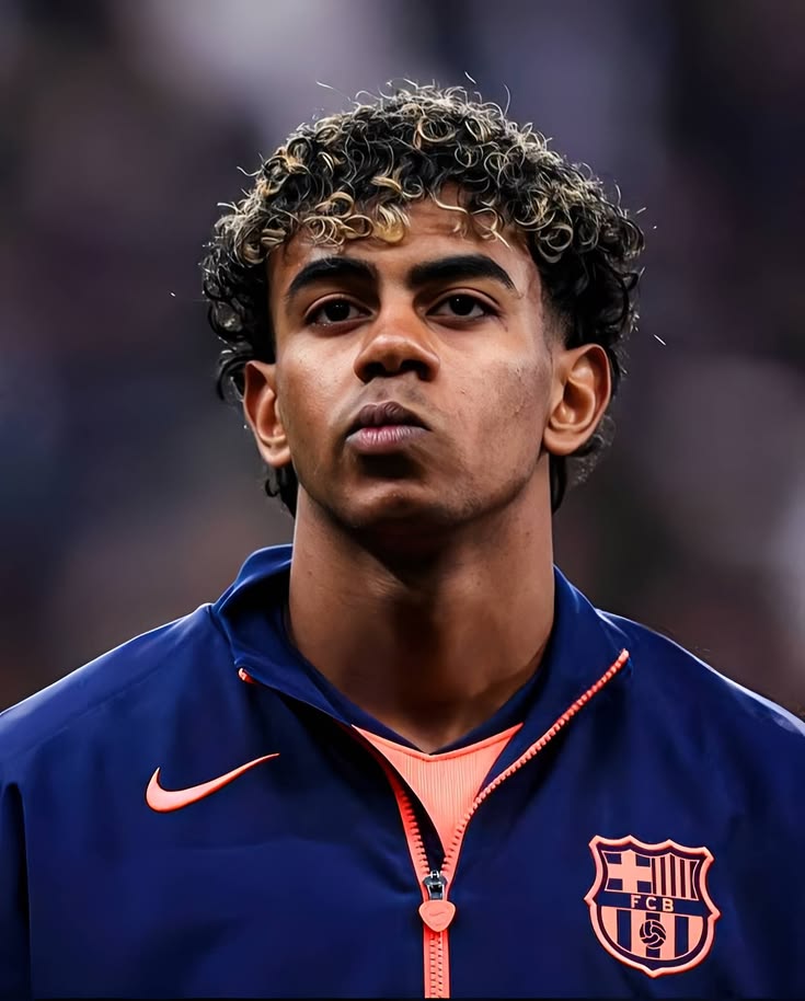 ᴄᴇᴄɪ 🧸ྀི tweet media