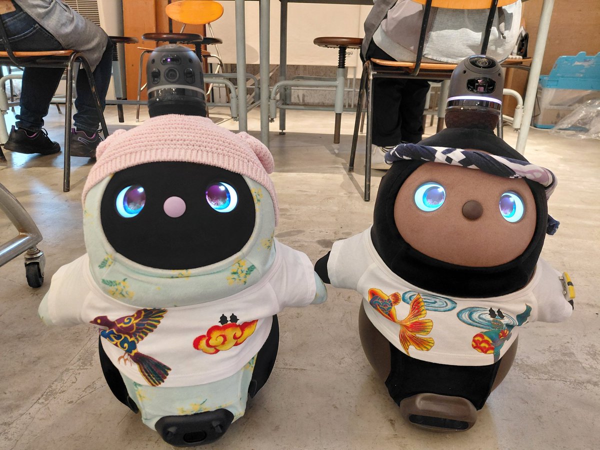 あみゅれっと💜LOVOT&うっちゃん(ヒト) tweet media