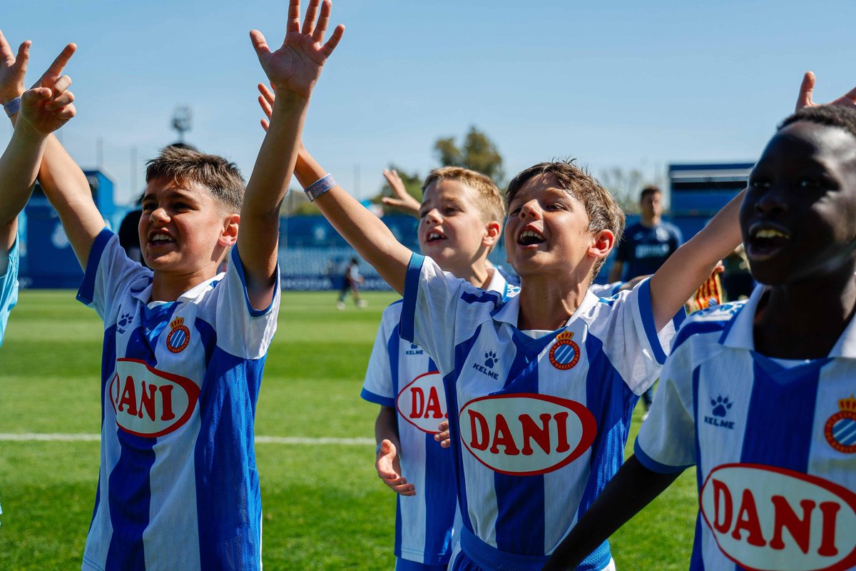 RCDE_La21's tweet photo. Som-hi, som-hi!!! 🏆🤩 https://t.co/OCOgSNCJuM
