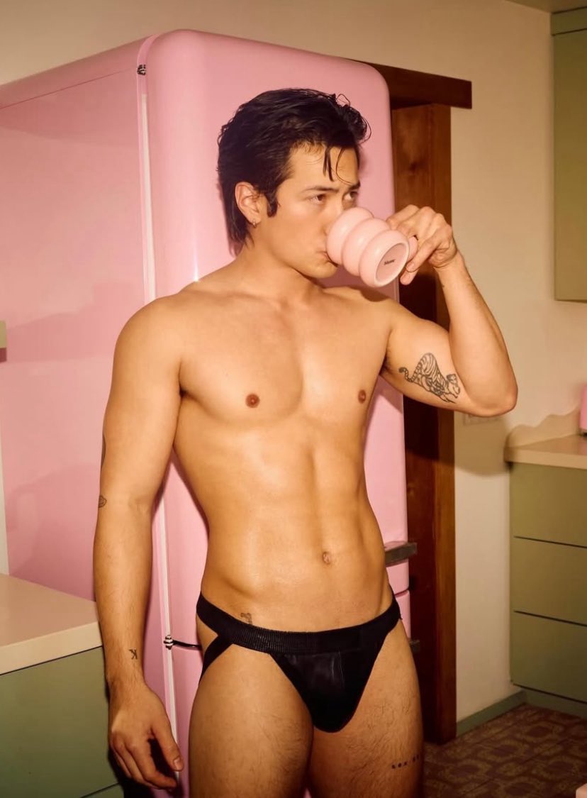 ᅠᅠᅠᅠ ᅠᅠᅠᅠ ᅠᅠ⊹ ࣪ᅠᅠᅠᅠ²⁴.ᐟ ᅠᅠᅠᅠ tweet media