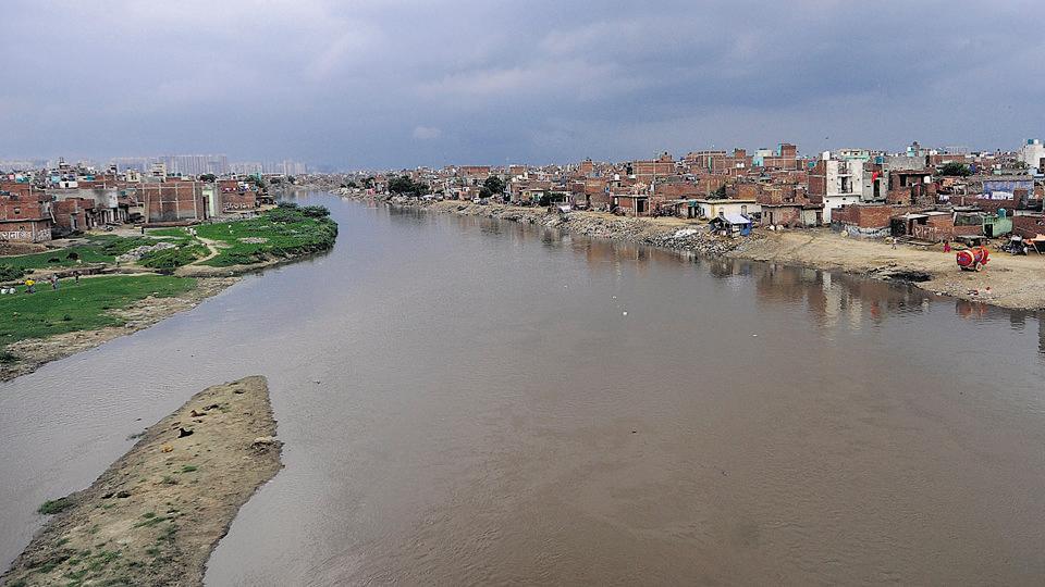 Noida_Updates tweet media