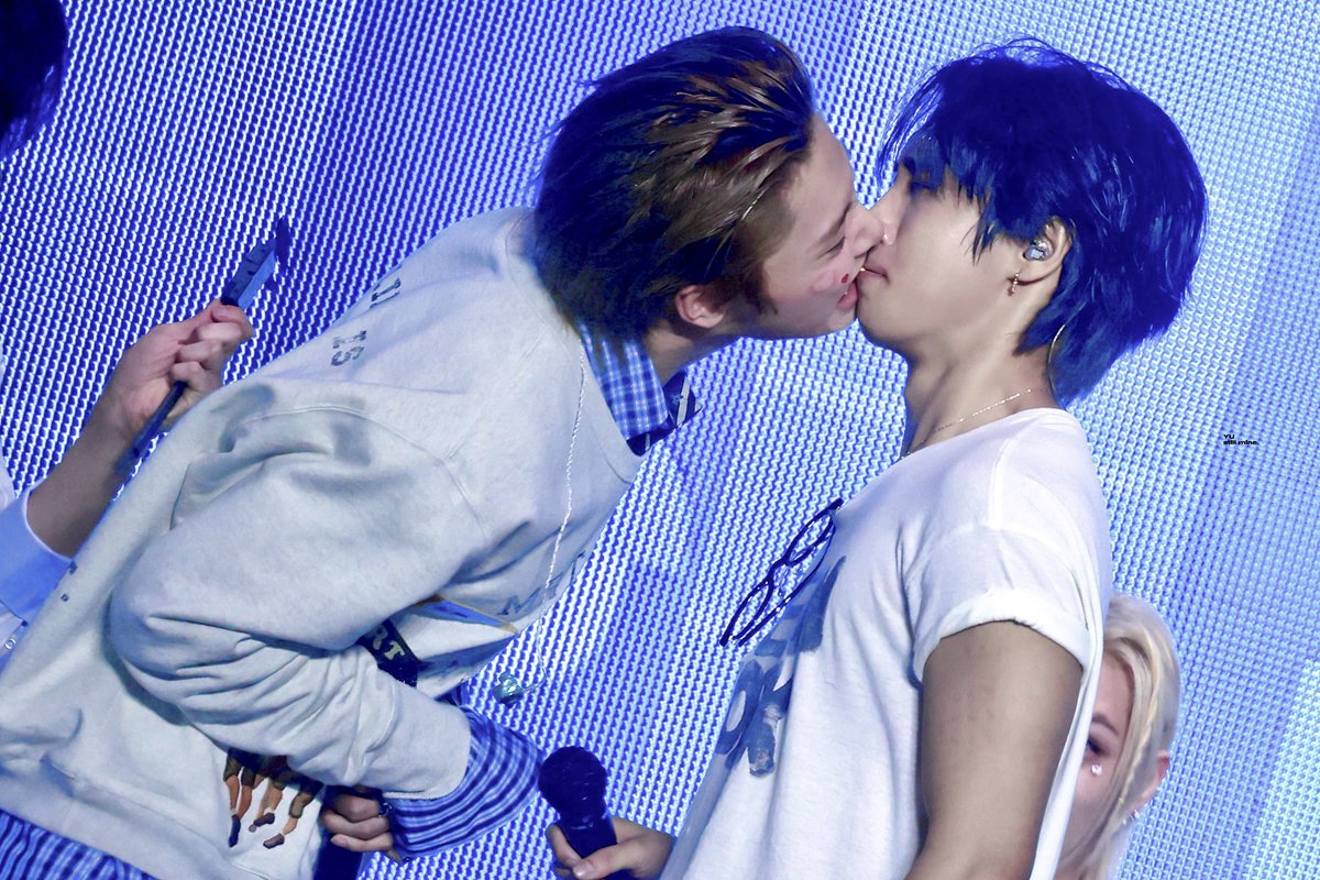 260405 Stay In Our Little House
day4

#뽀뽀즈 #HAN #한 #Straykids 
#SKZ_6TH_FANMEETING