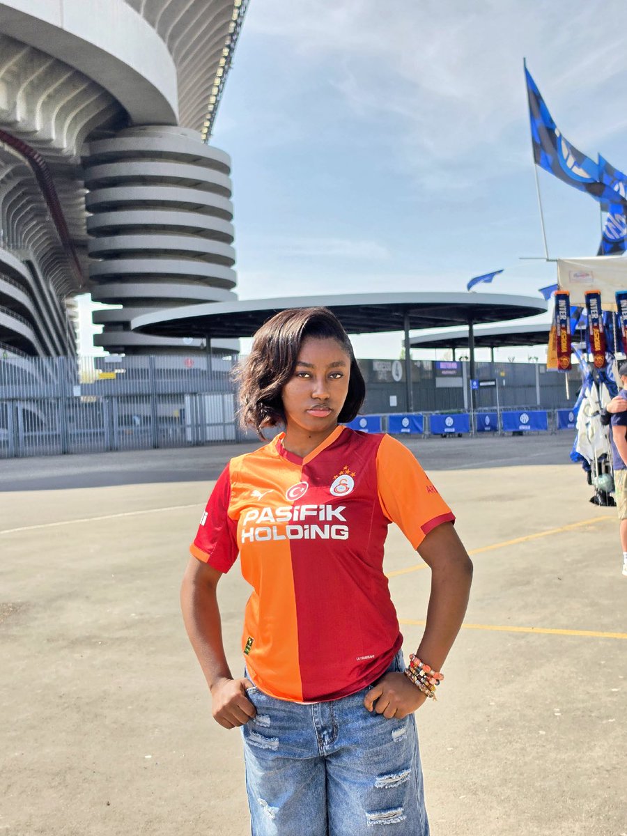 Berneese tweet media