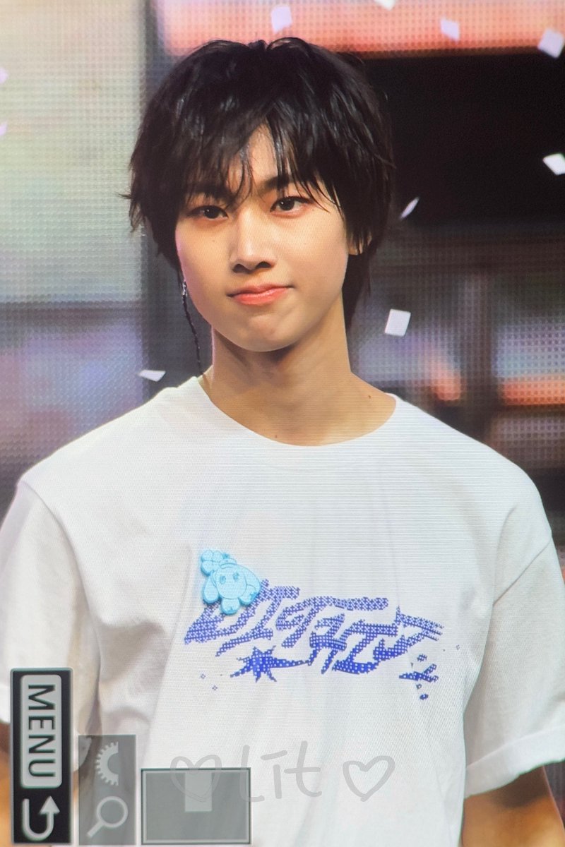 𝗹𝗶𝘁 tweet media