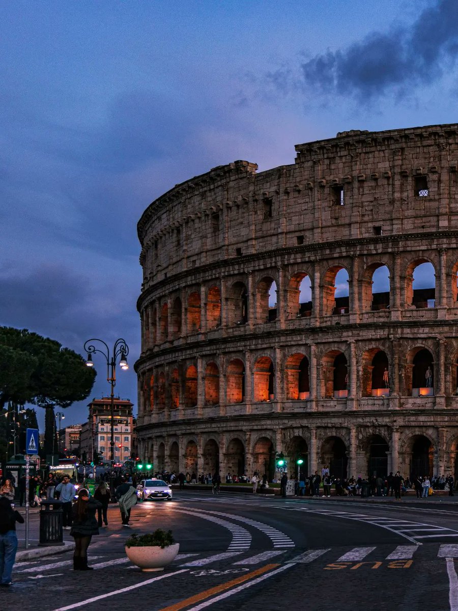 WildscapeWonder's tweet photo. Colosseum, Rome 🇮🇹 https://t.co/4ZPx4QPMiH