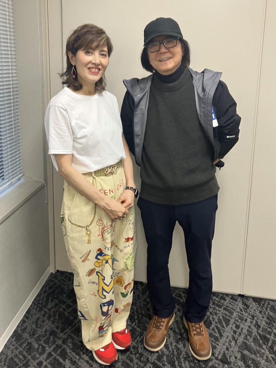 荻野目洋子 tweet media