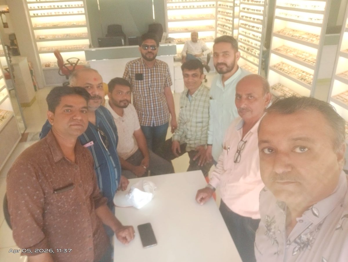 DaxeshVania's tweet photo. "Samanta Foundation-Gujarat" (SIF) Rajkot-Saurashtra: In person Weekly Meeting (Dt 05-04-2026) for #MenInDistress & their families.
#GenderBiasedLaws
#FakeCases
#FalseCaseAccuser
π Rajkot City
β° 11.00 am to 1.00 pm (Every Sunday)
βοΈ 8882 498 498
@sifgujarat
#SamantaFoundation https://t.co/J24R5Mp3bB