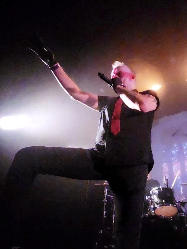 Manu·Thy tweet media