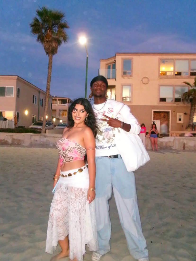 مشاهير فيك🐽 tweet media