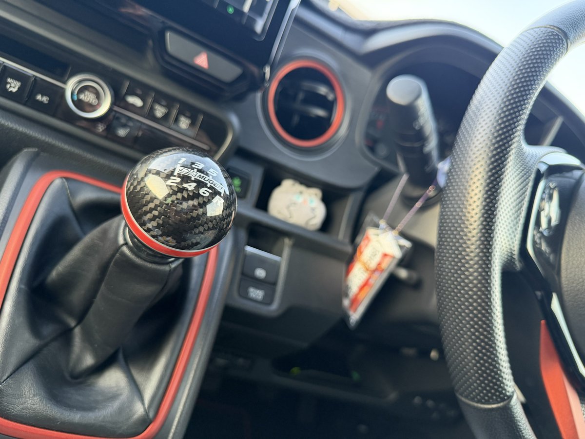 えり ✿¨̮ tweet media