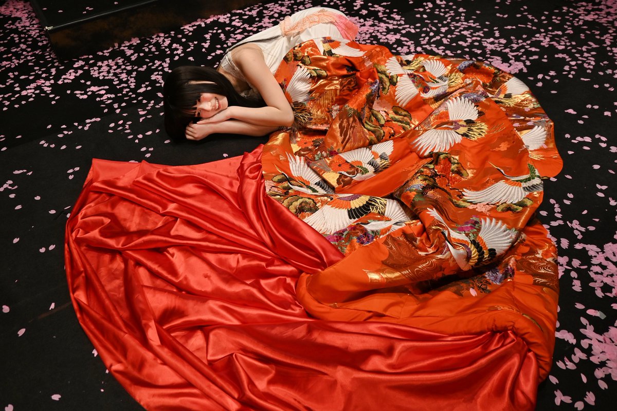 とりけらとプす tweet media