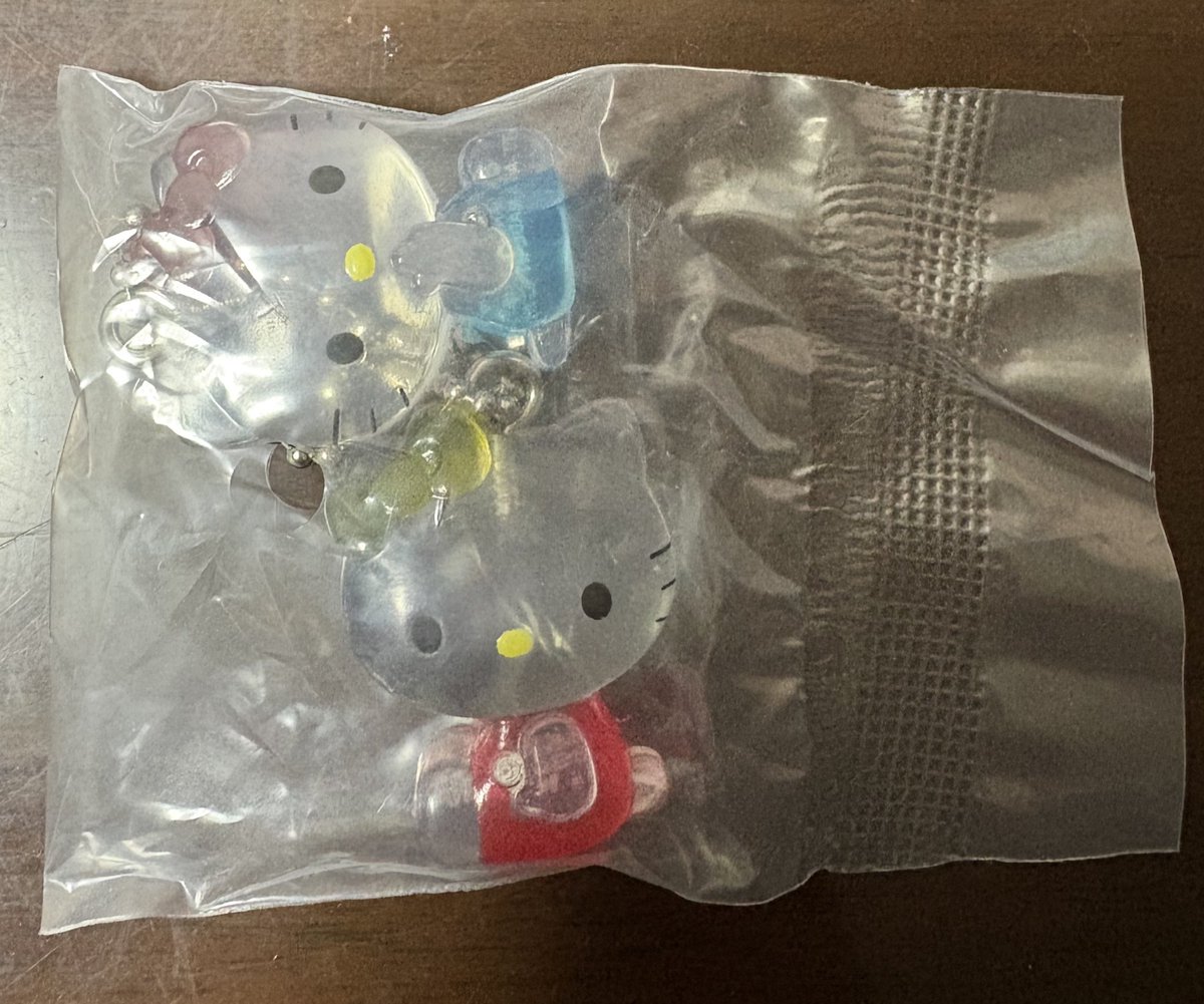 あやあや@ tweet media