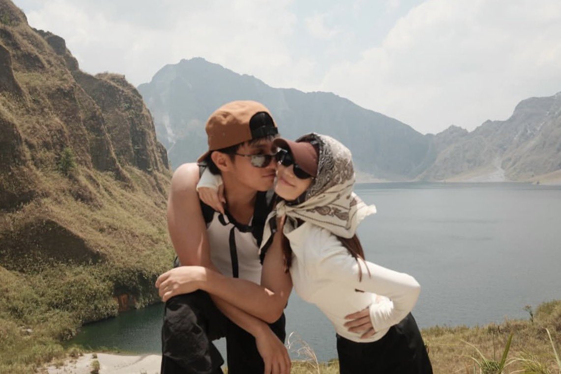 JMFYANG BABY | ALMOST US THIS MAY 💛🌷 tweet media