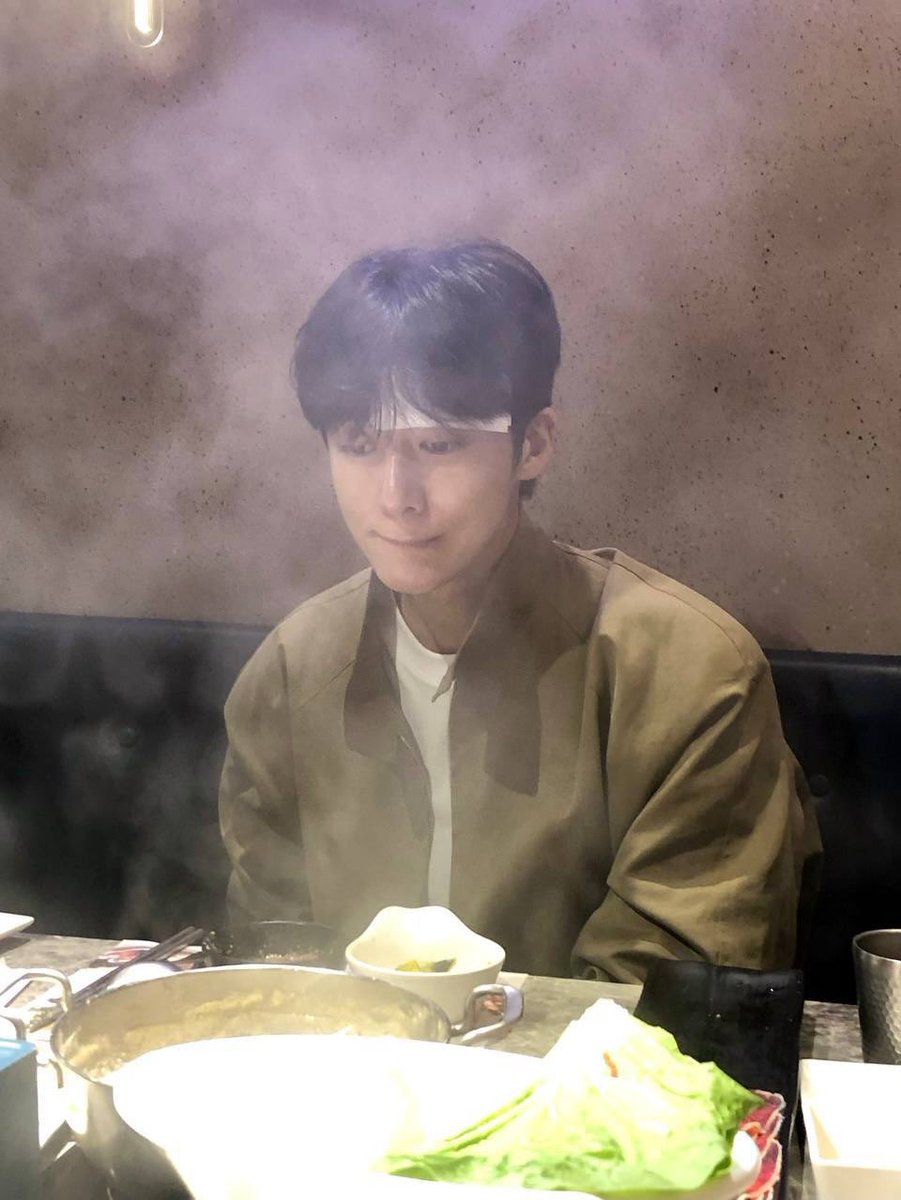T0FRonq's tweet photo. 오라버니…. https://t.co/OgR61JwJqH