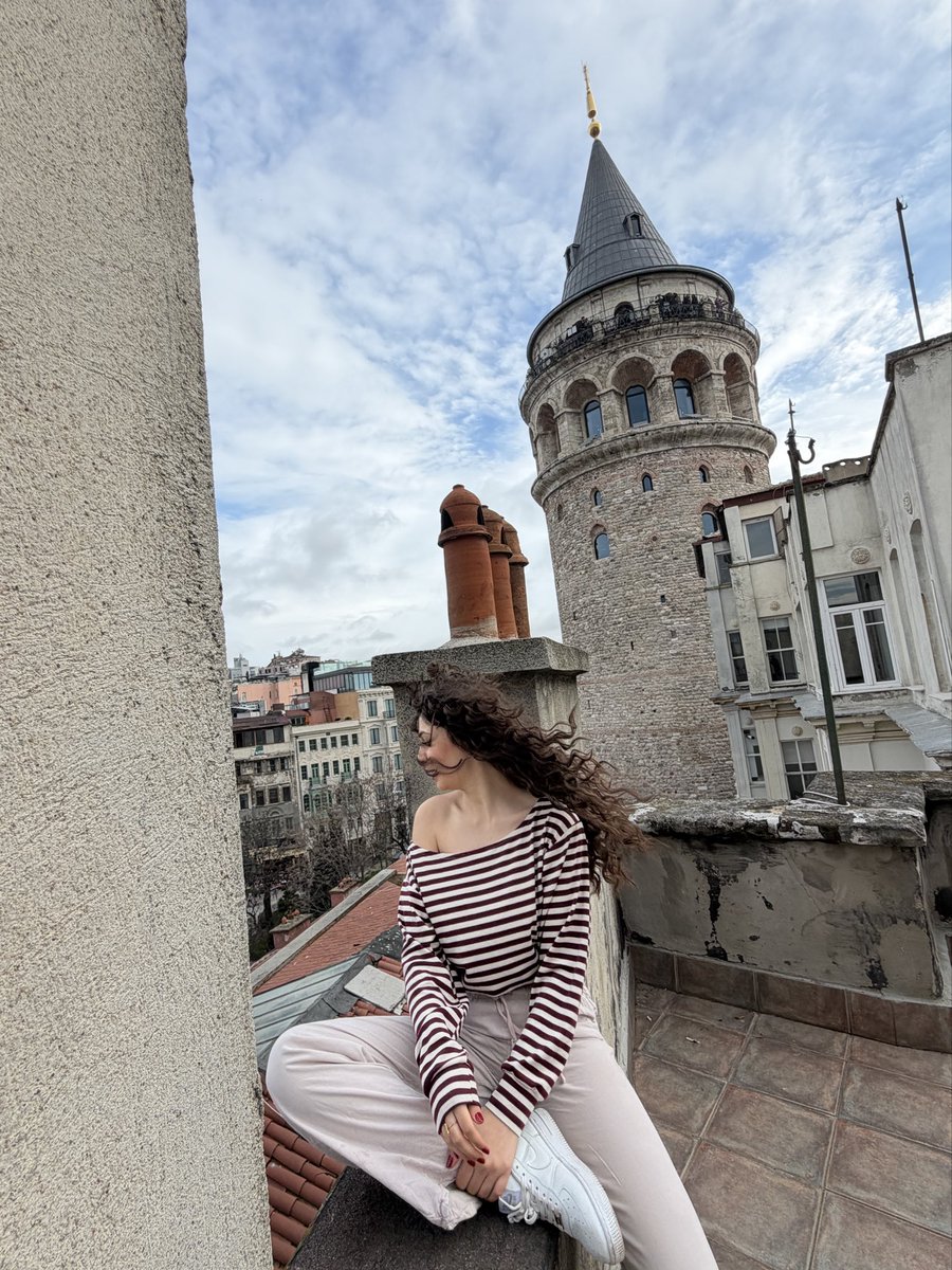 Zeynep Barlin tweet media