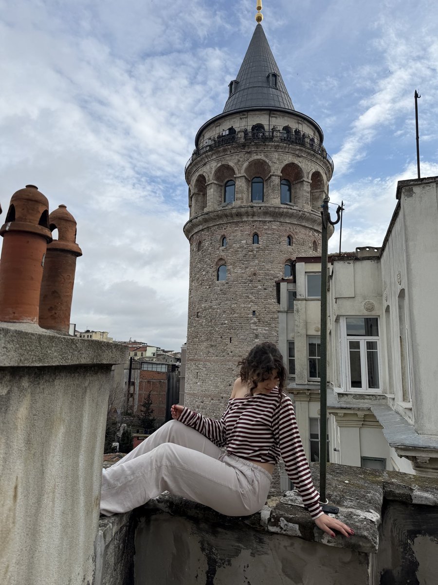 Zeynep Barlin tweet media