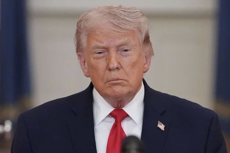 BuzzIonix's tweet image. White House shuts down rumor: Trump was NOT hospitalized before Easter. “He’s fine and working,” officials say. #TrumpHealth #FactCheck